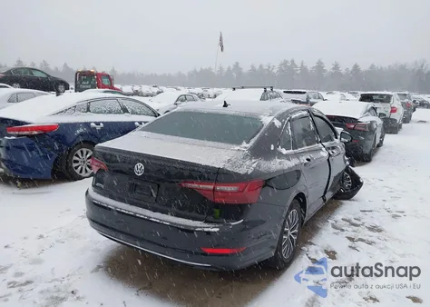 2021 Volkswagen Jetta 1.4T R-Line/1.4T S/1.4T Se z USA, uszkodzony, nr VIN 3VWC57BU0MM090578